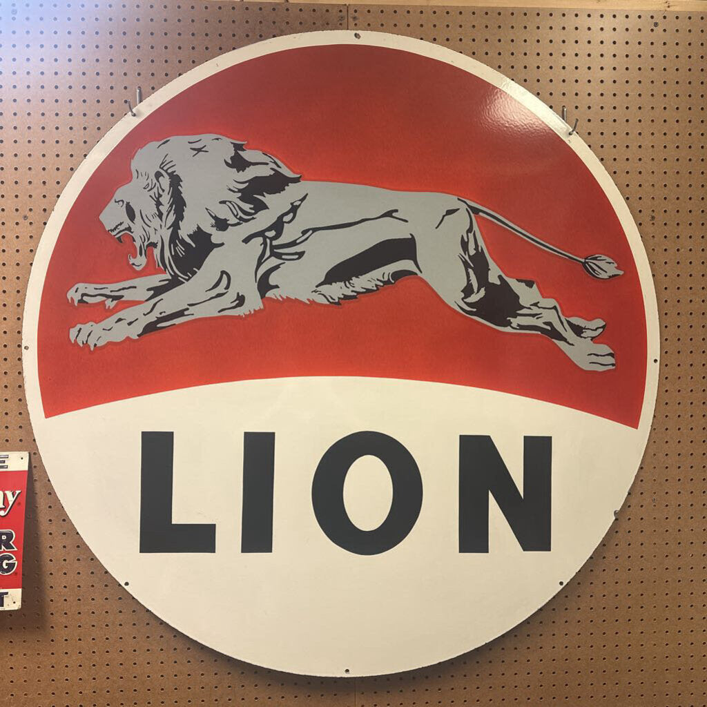 48" LEAPING LION DSP