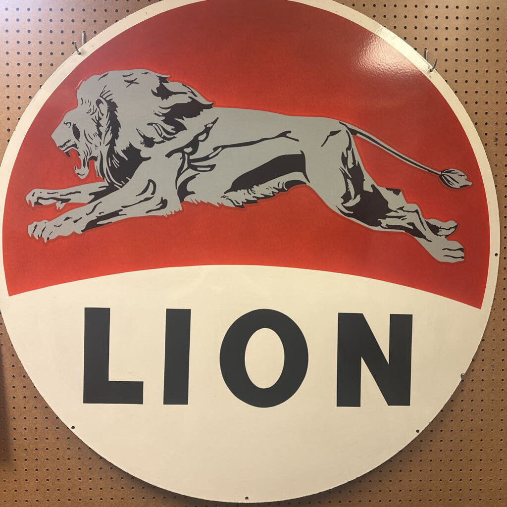 48" LEAPING LION DSP