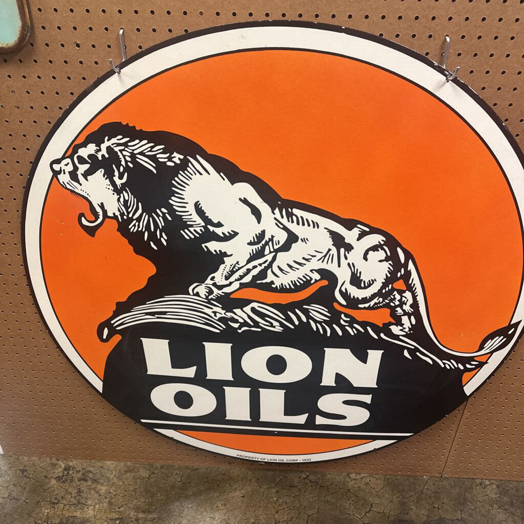 42"LION OILS 1933 DSP