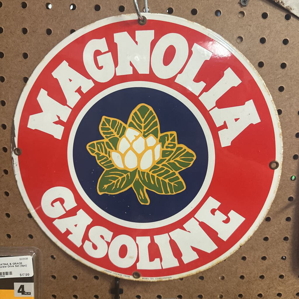 Magnolia Gasoline Pump Plate